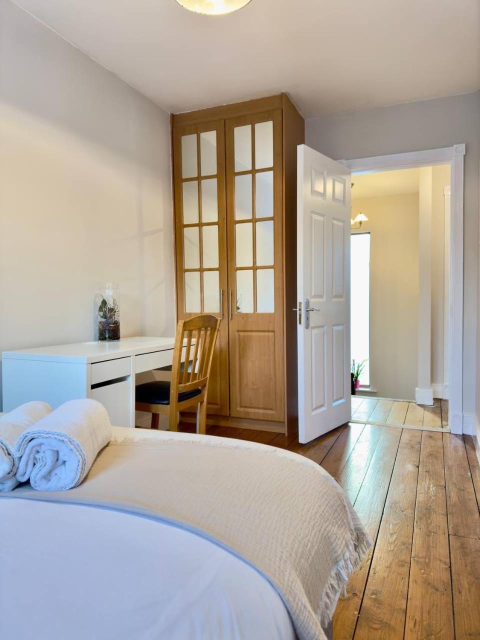 2bd Townhouse In The Heart Of 1 Ferienhaus